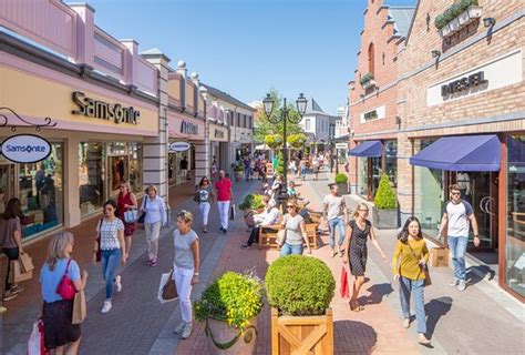 roermond designer outlet stores.